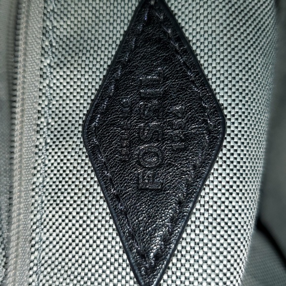 Fossil Jolie Leather Shoulder Bag - Picture 4 of 12